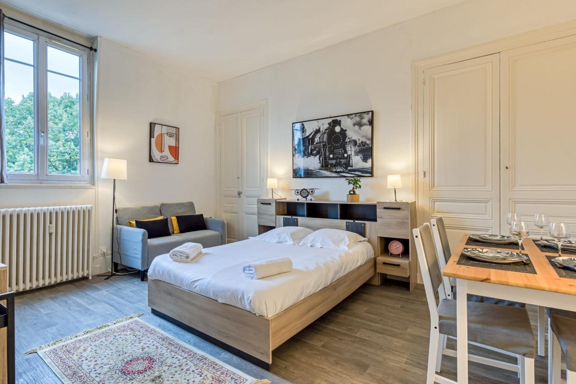 Gary Joli F2 Au Pied De La Gare De Rouen Apartment Exterior foto
