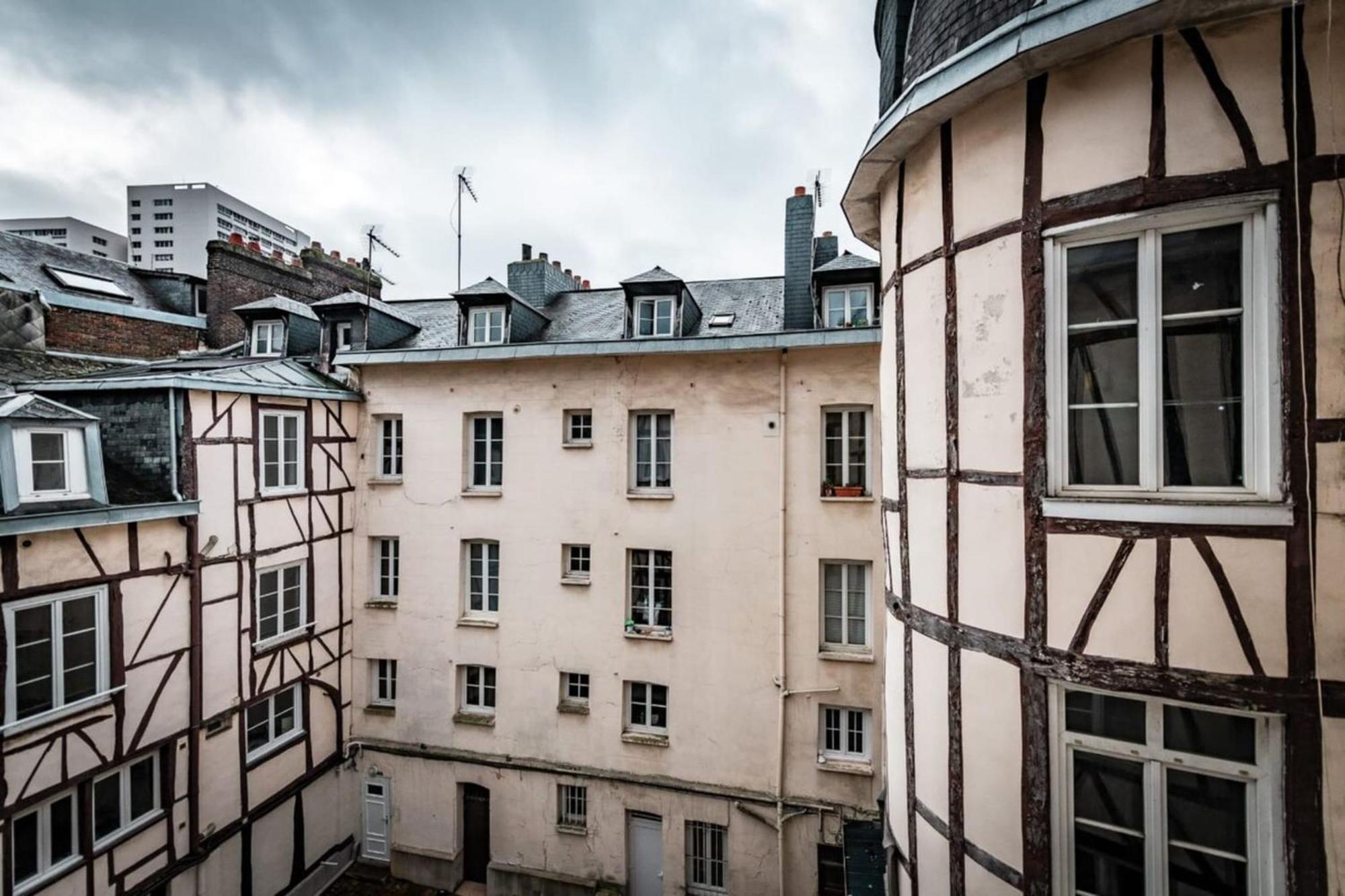 Gary Joli F2 Au Pied De La Gare De Rouen Apartment Exterior foto